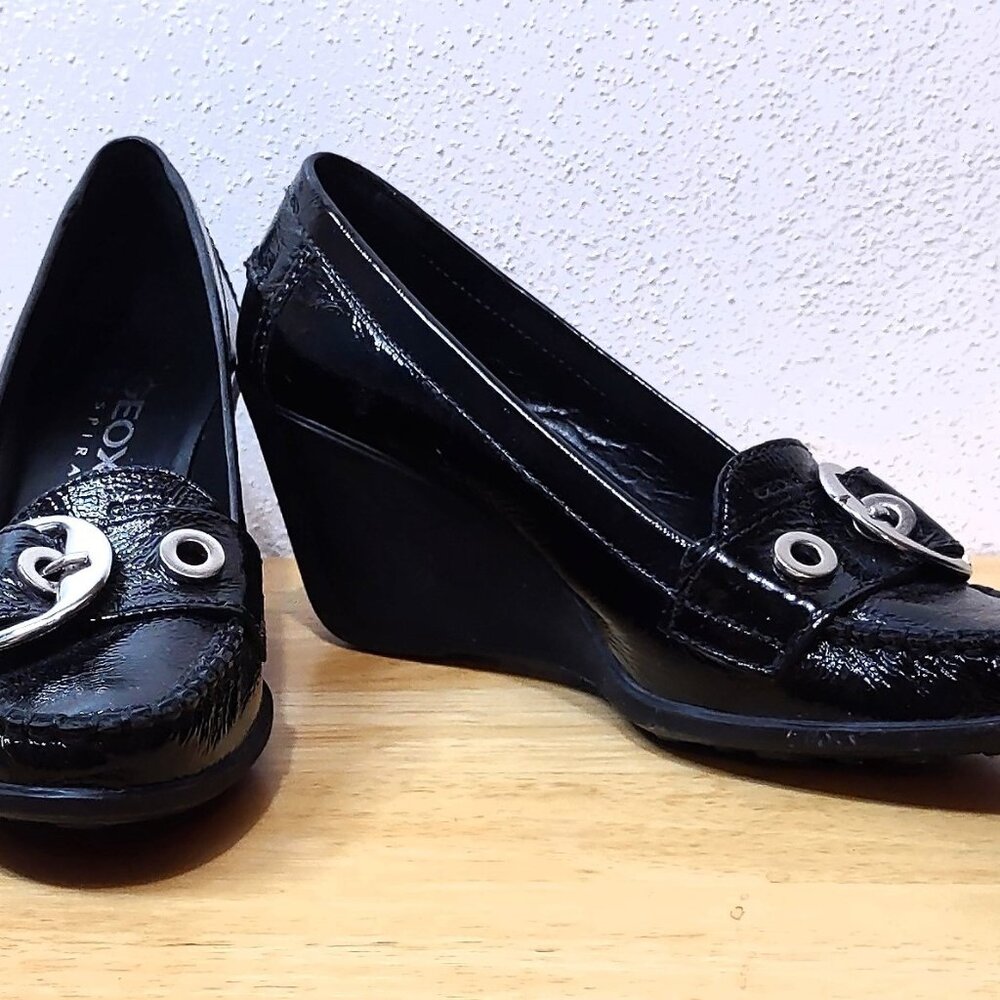 Geox Respira Black Patent Buckle Wedge  Size 38 1/2 US 8.5 EUC